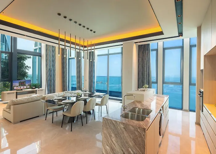 S Sriracha Hotel & Residence