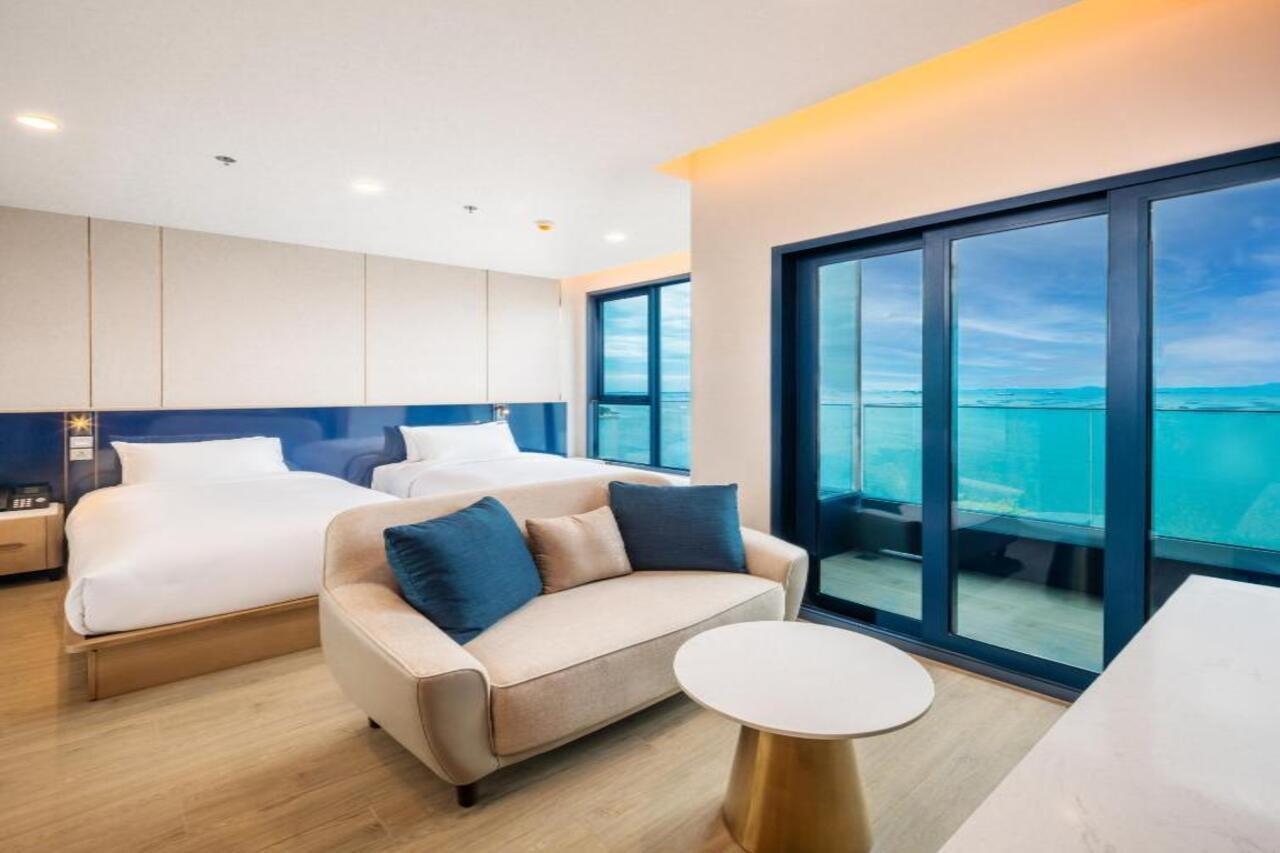 Hotel S Sriracha Hotel&residence Si Racha