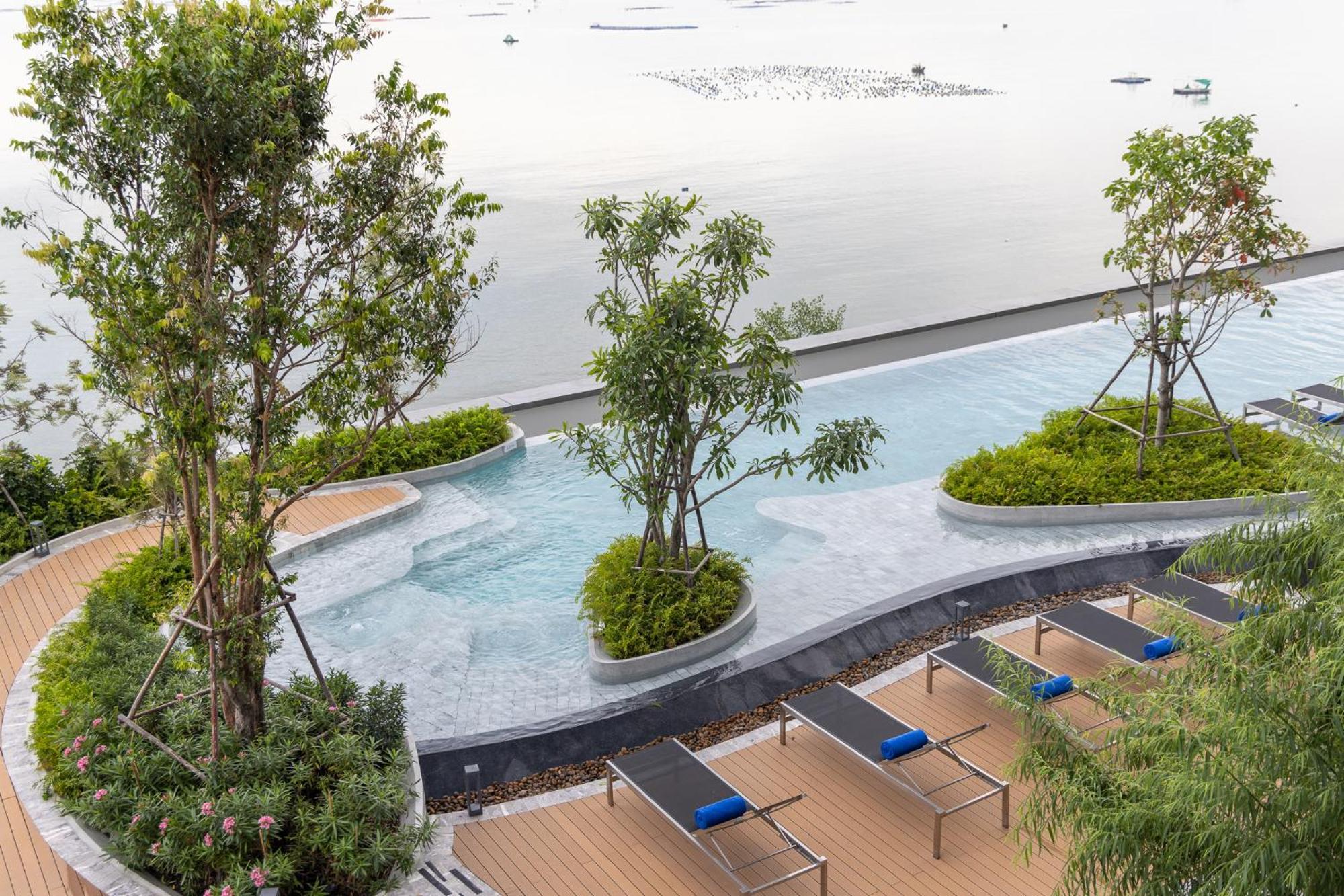 Hotel S Sriracha & 5*